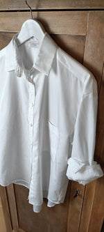 Carica l&#39;immagine nel visualizzatore di Gallery, Camicia BOYFRIEND - Bianco
