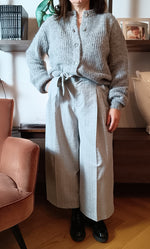 Carica l&#39;immagine nel visualizzatore di Gallery, Cropped Pants LOLA - Quadro Grigio

