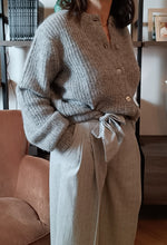 Carica l&#39;immagine nel visualizzatore di Gallery, Cropped Pants LOLA - Quadro Grigio
