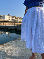 Carica l&#39;immagine nel visualizzatore di Gallery, Gonna ARLES - Ricamo
