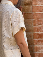 Carica l'immagine nel visualizzatore di Gallery, Camicia Crop ELVIRA - Sangallo di Cotone
