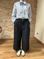 Carica l'immagine nel visualizzatore di Gallery, Pantalone Crop LOLA - JEANS INDACO
