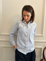 Carica l'immagine nel visualizzatore di Gallery, Camicia CLELIA - AZZURRO
