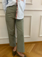 Carica l'immagine nel visualizzatore di Gallery, Pantalone BLANCA - JEANS VERDE SALVIA
